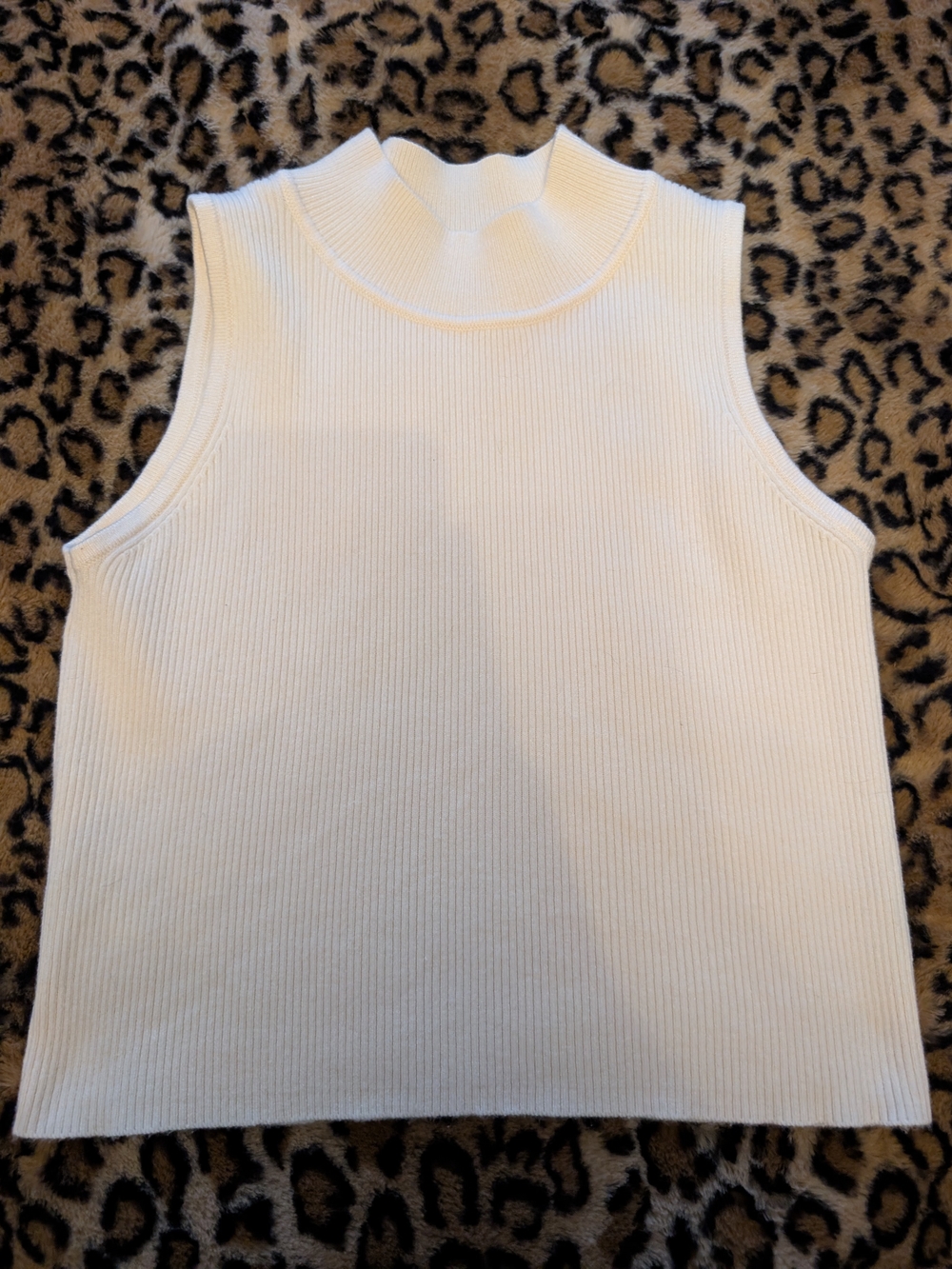 Sleeveless Ribbed Mock Neck Top - Cream